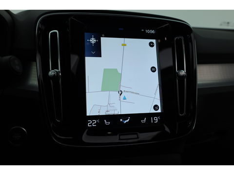 Volvo XC40 1.5 T4 Recharge Inscription Expression | Pano | 19'' | Stoel + stuurverwarming | camera |
