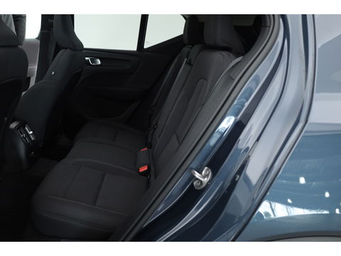 Volvo XC40 1.5 T4 Recharge Inscription Expression | Pano | 19'' | Stoel + stuurverwarming | camera |