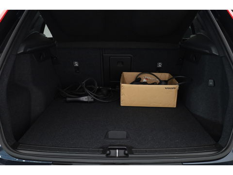 Volvo XC40 1.5 T4 Recharge Inscription Expression | Pano | 19'' | Stoel + stuurverwarming | camera |