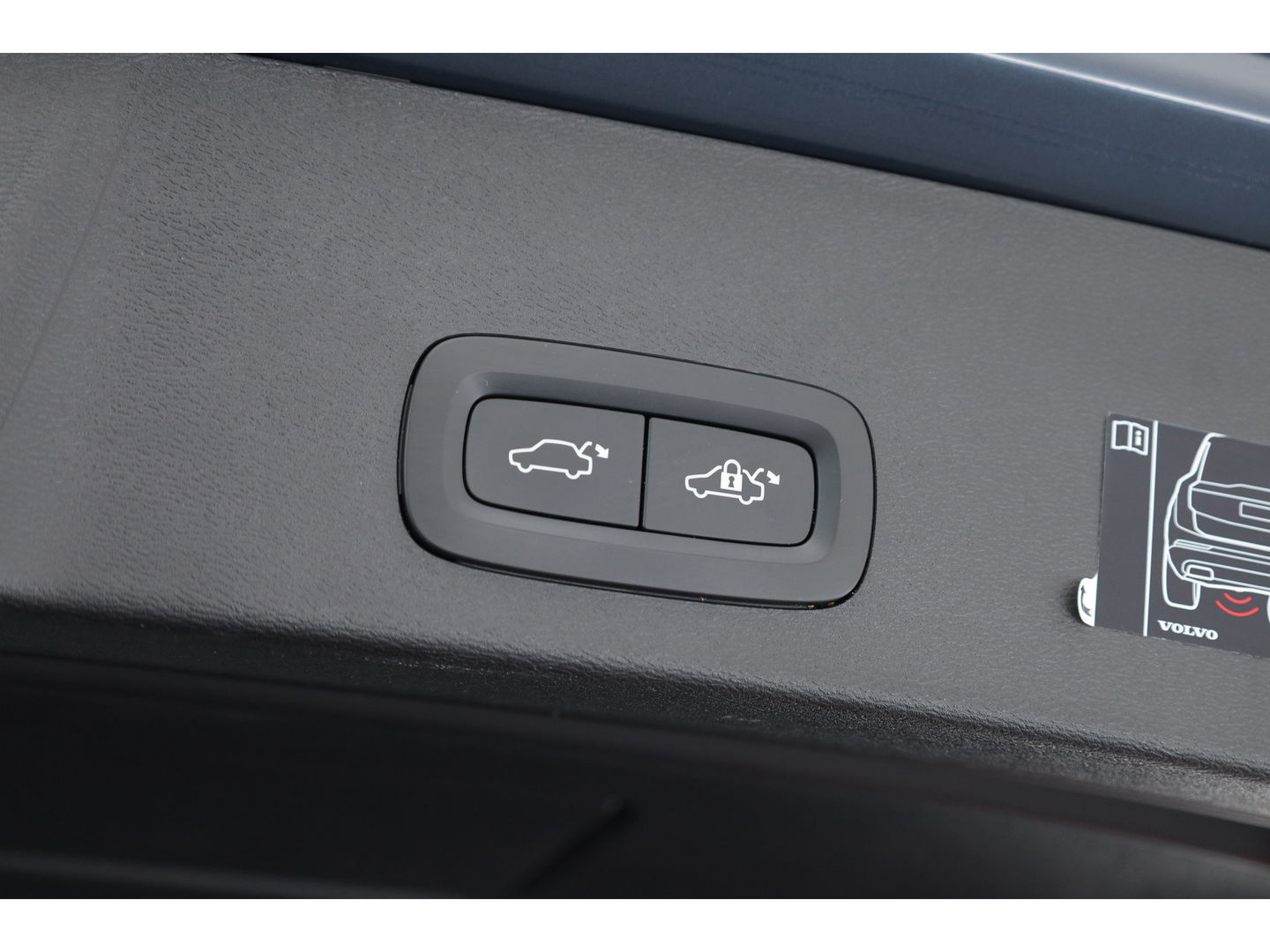 Volvo XC40 1.5 T4 Recharge Inscription Expression | Pano | 19'' | Stoel + stuurverwarming | camera |