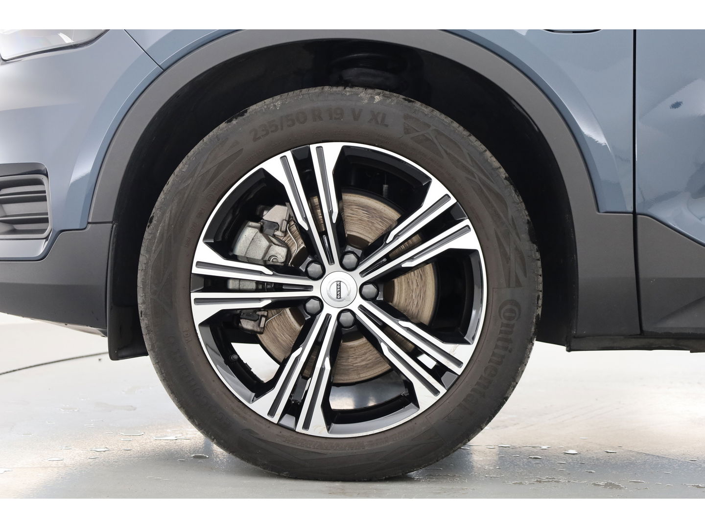 Volvo XC40 1.5 T4 Recharge Inscription Expression | Pano | 19'' | Stoel + stuurverwarming | camera |
