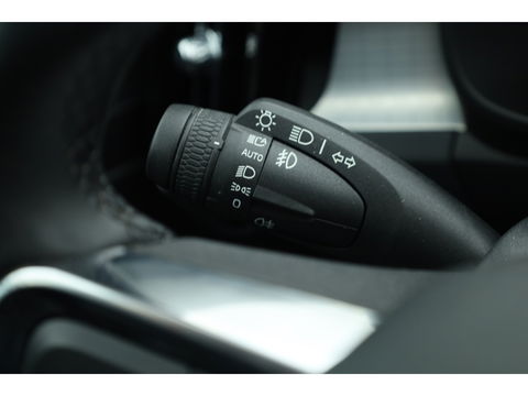 Volvo XC40 1.5 T4 Recharge Inscription Expression | Pano | 19'' | Stoel + stuurverwarming | camera |