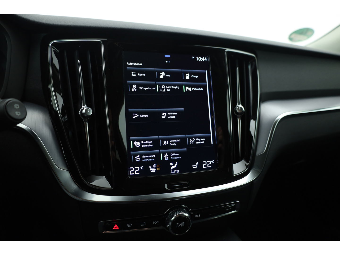 Volvo V60 2.0 T6 Recharge AWD Inscription Expression | Stuur- & 4x Stoelverw. | Camera | Apple Carplay |