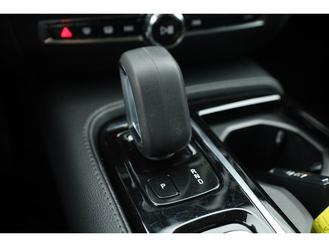 Volvo V60 2.0 T6 Recharge AWD Inscription Expression | Stuur- & 4x Stoelverw. | Camera | Apple Carplay |
