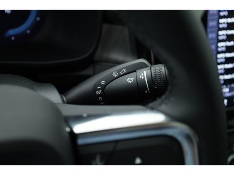 Volvo C40 Single Motor Extended Range Ultimate 82 kWh |Pixel LED | Pano | Pilot Assist | 360cam | H&K | Elek. Stoelen |