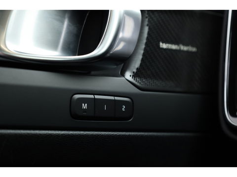 Volvo C40 Single Motor Extended Range Ultimate 82 kWh |Pixel LED | Pano | Pilot Assist | 360cam | H&K | Elek. Stoelen |