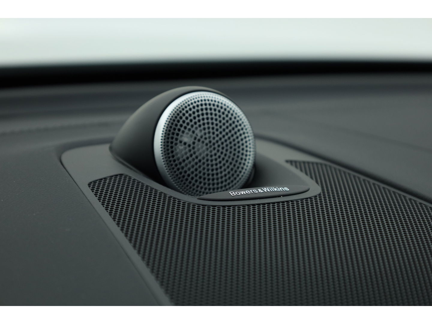 Volvo XC60 2.0 T8 AWD Polestar Engineered | Full Option | Bowers & Wilkins | 22'' | Trekhaak | Öhlins | 360 camera |
