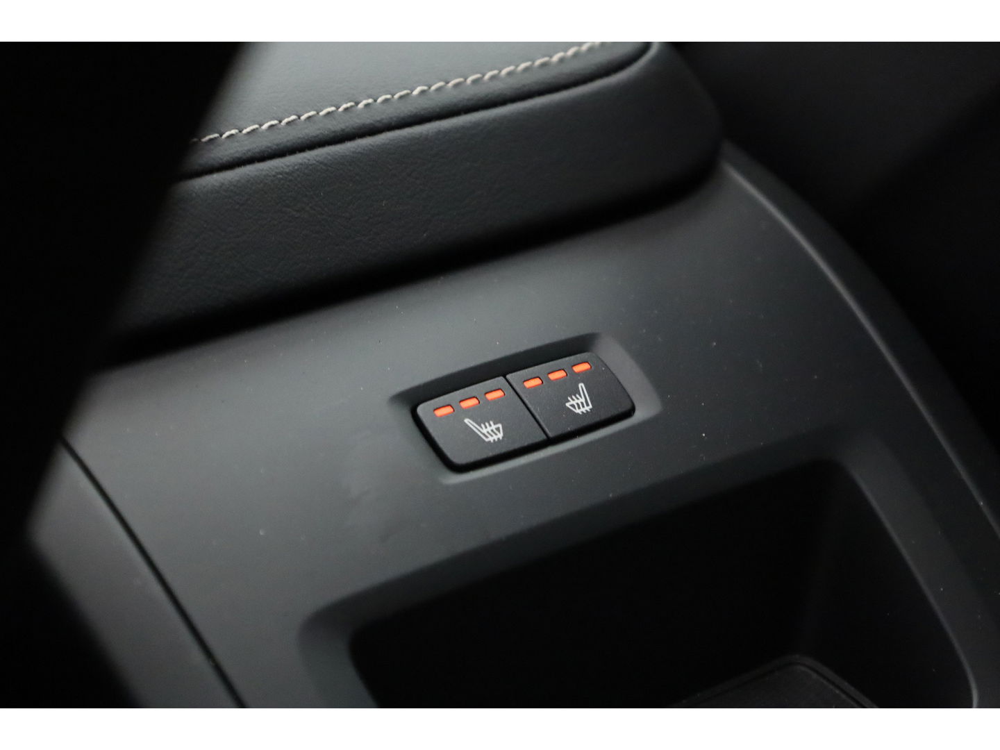 Volvo XC60 2.0 T8 AWD Polestar Engineered | Full Option | Bowers & Wilkins | 22'' | Trekhaak | Öhlins | 360 camera |
