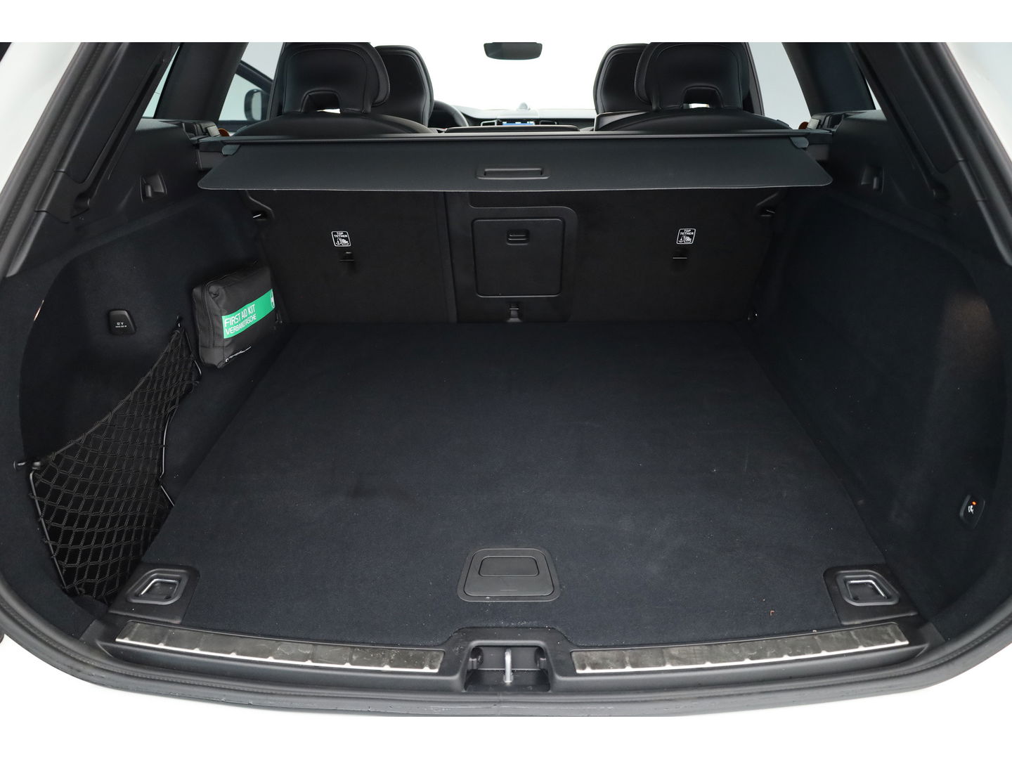 Volvo XC60 2.0 T8 AWD Polestar Engineered | Full Option | Bowers & Wilkins | 22'' | Trekhaak | Öhlins | 360 camera |