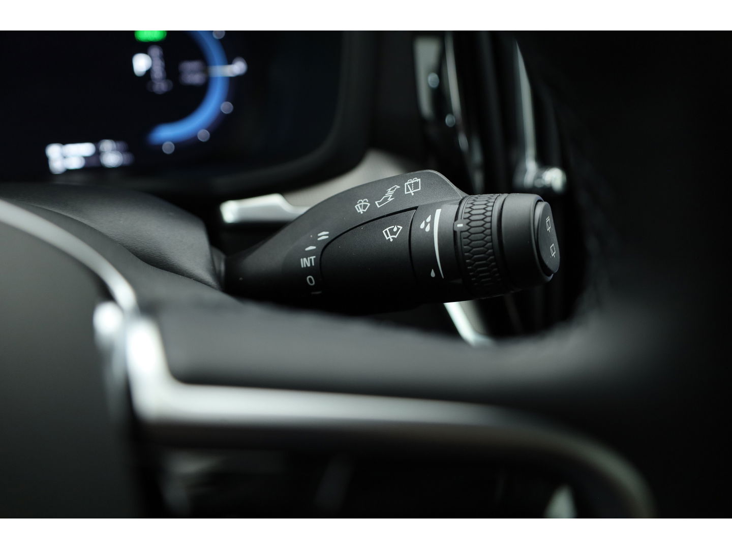 Volvo V60 T6 Recharge Plus Bright | Trekhaak | 360 camera | 4x stoel- + stuurverw. | H&K audo |