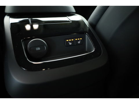 Volvo V60 T6 Recharge Plus Bright | Trekhaak | 360 camera | 4x stoel- + stuurverw. | H&K audo |