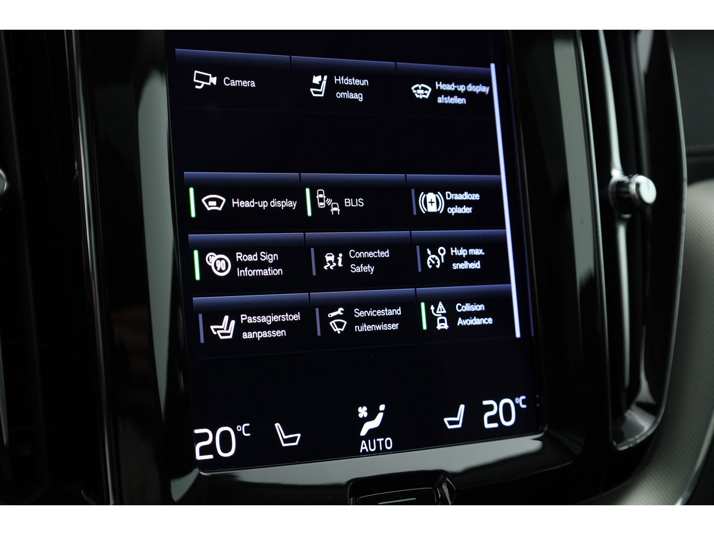 Volvo XC60 2.0 T6 Plug-in hybrid AWD Inscription | Pano-dak | Trekhaak | Head-up | H&K audio | 360 camera | Stuur+Stoelverw. + koeling |