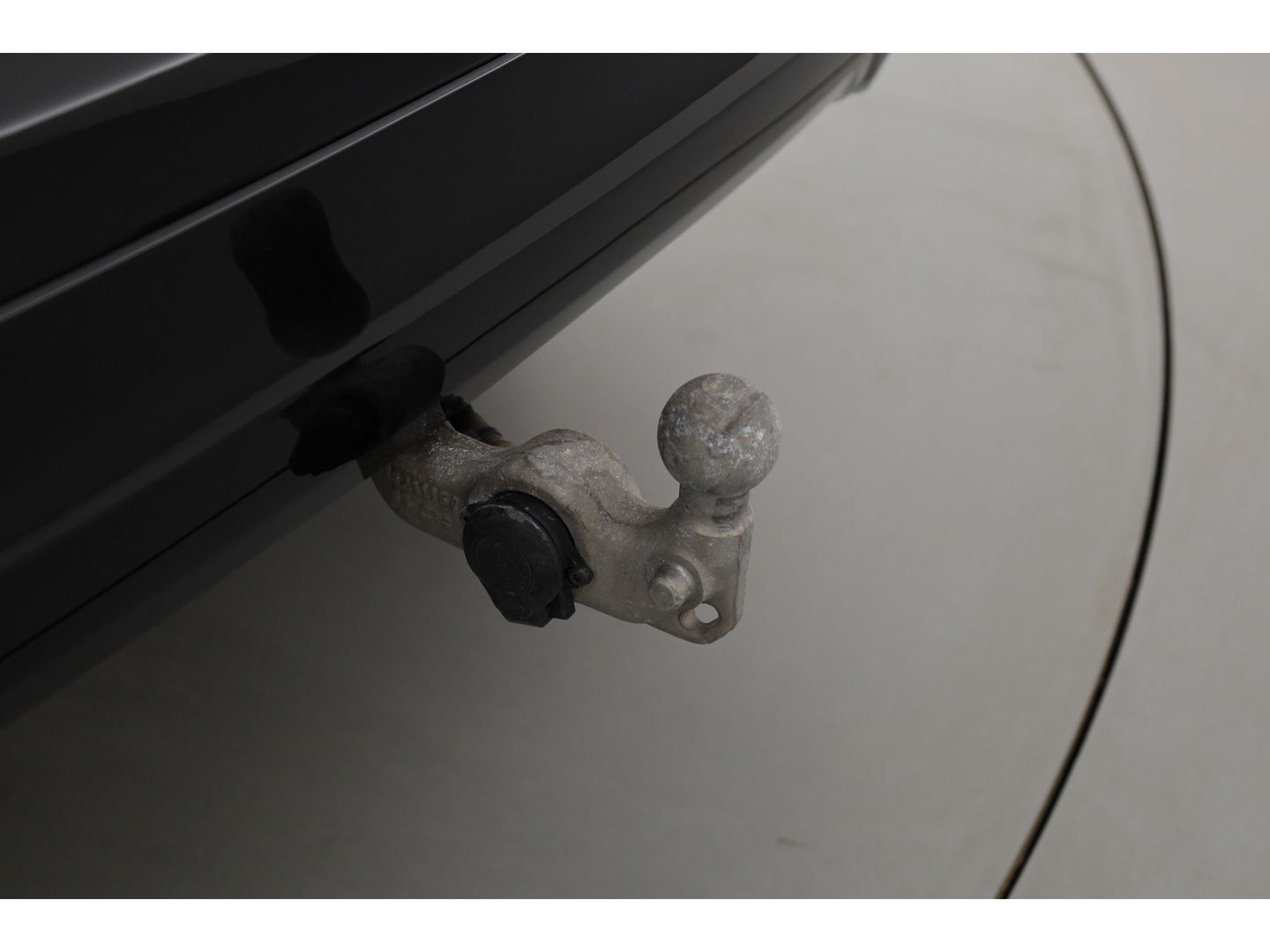Volvo XC60 2.0 T6 Plug-in hybrid AWD Inscription | Pano-dak | Trekhaak | Head-up | H&K audio | 360 camera | Stuur+Stoelverw. + koeling |