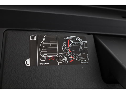 Volvo XC60 2.0 T6 Plug-in hybrid AWD Inscription | Pano-dak | Trekhaak | Head-up | H&K audio | 360 camera | Stuur+Stoelverw. + koeling |