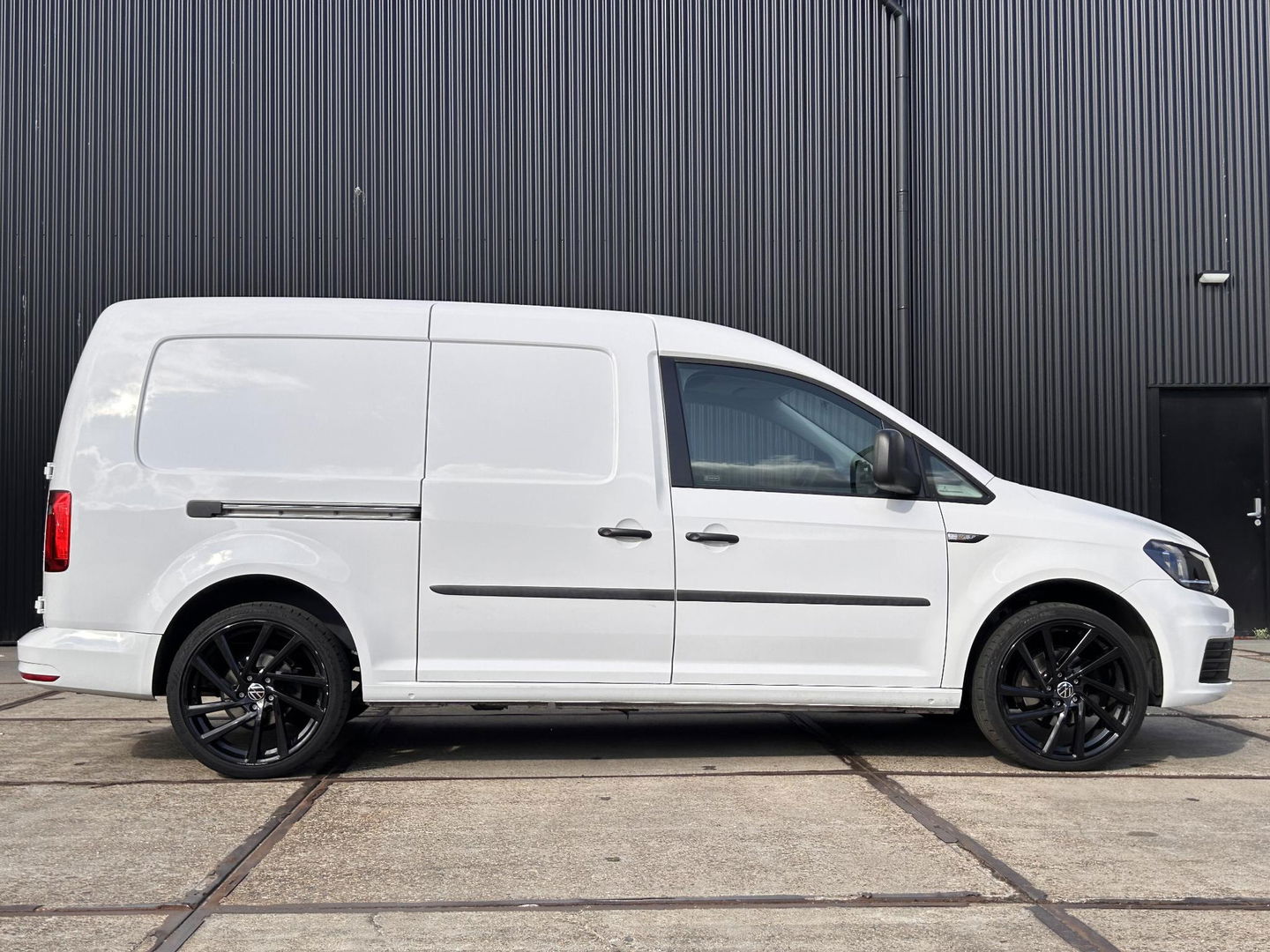 Volkswagen Caddy 2.0 TDI L2H1 Maxi | MARGE | AIRCO | BLUETOOTH |