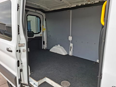 Ford Transit 350 2.0 TDCI L2H2 Trend AIRCO / CRUISE CONTROLE / EURO 6 / TREKHAAK