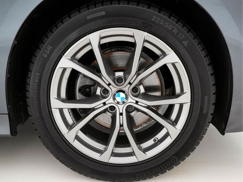 BMW 3-serie 320i Executive Edition Sport-Line Aut. *PANO | LEATHER-MICROFIBRE | FULL-LED | DIGI-COCKPIT | SPORT-SEATS | HIFI-SOUND | NAVI-FULLMAP | AMBIENT-LIGHT | ECC | CARPLAY | DAB | PDC | CRUISE | 17''ALU*