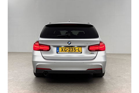 BMW 3 Serie 318i M-sport Pano LED Camera Clima Cruise Navi Head-up Display Leder PDC 18"LMV