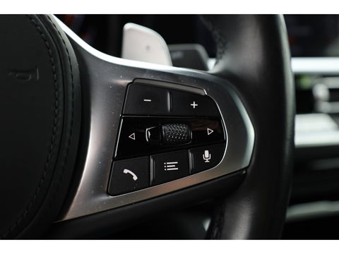 BMW 4 Serie Cabrio M440i xDrive 374pk | HUD | Harman/Kardon | Laser | Stoel/Stuur/Nekverw. | 360cam