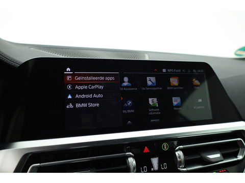 BMW 4 Serie Cabrio M440i xDrive 374pk | HUD | Harman/Kardon | Laser | Stoel/Stuur/Nekverw. | 360cam