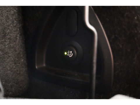 BMW 4 Serie Cabrio M440i xDrive 374pk | HUD | Harman/Kardon | Laser | Stoel/Stuur/Nekverw. | 360cam
