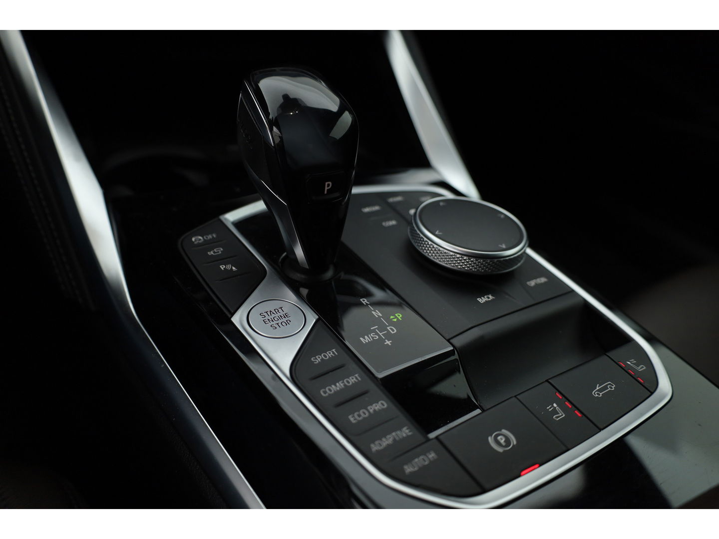 BMW 4 Serie Cabrio M440i xDrive 374pk | HUD | Harman/Kardon | Laser | Stoel/Stuur/Nekverw. | 360cam