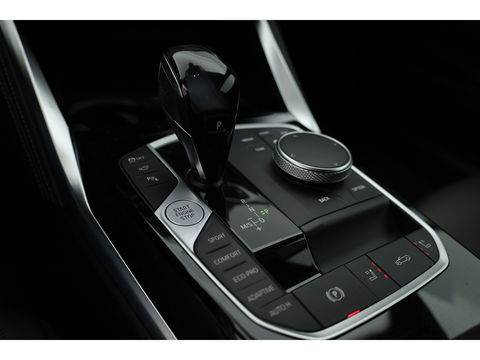 BMW 4 Serie Cabrio M440i xDrive 374pk | HUD | Harman/Kardon | Laser | Stoel/Stuur/Nekverw. | 360cam