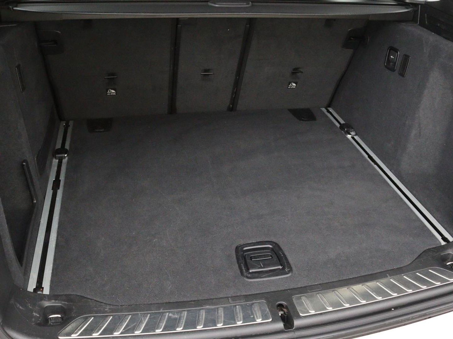 BMW X3 xDrive20i High Executive | M Sport | Leder | Stoelverwarming | Camera | Live Cockpit | Full LED | Sportstoelen | Navigatie | DAB