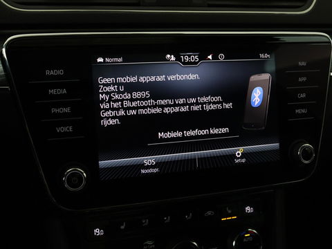 Škoda Superb 1.4 TSI iV Business Edition Plus | Panoramadak | Virtual Cockpit | Stoelverwarming | Camera | Carplay | Full LED | Memory | Navigatie | Parkeerhulp