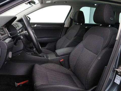 Škoda Superb 1.4 TSI iV Business Edition Plus | Panoramadak | Virtual Cockpit | Stoelverwarming | Camera | Carplay | Full LED | Memory | Navigatie | Parkeerhulp