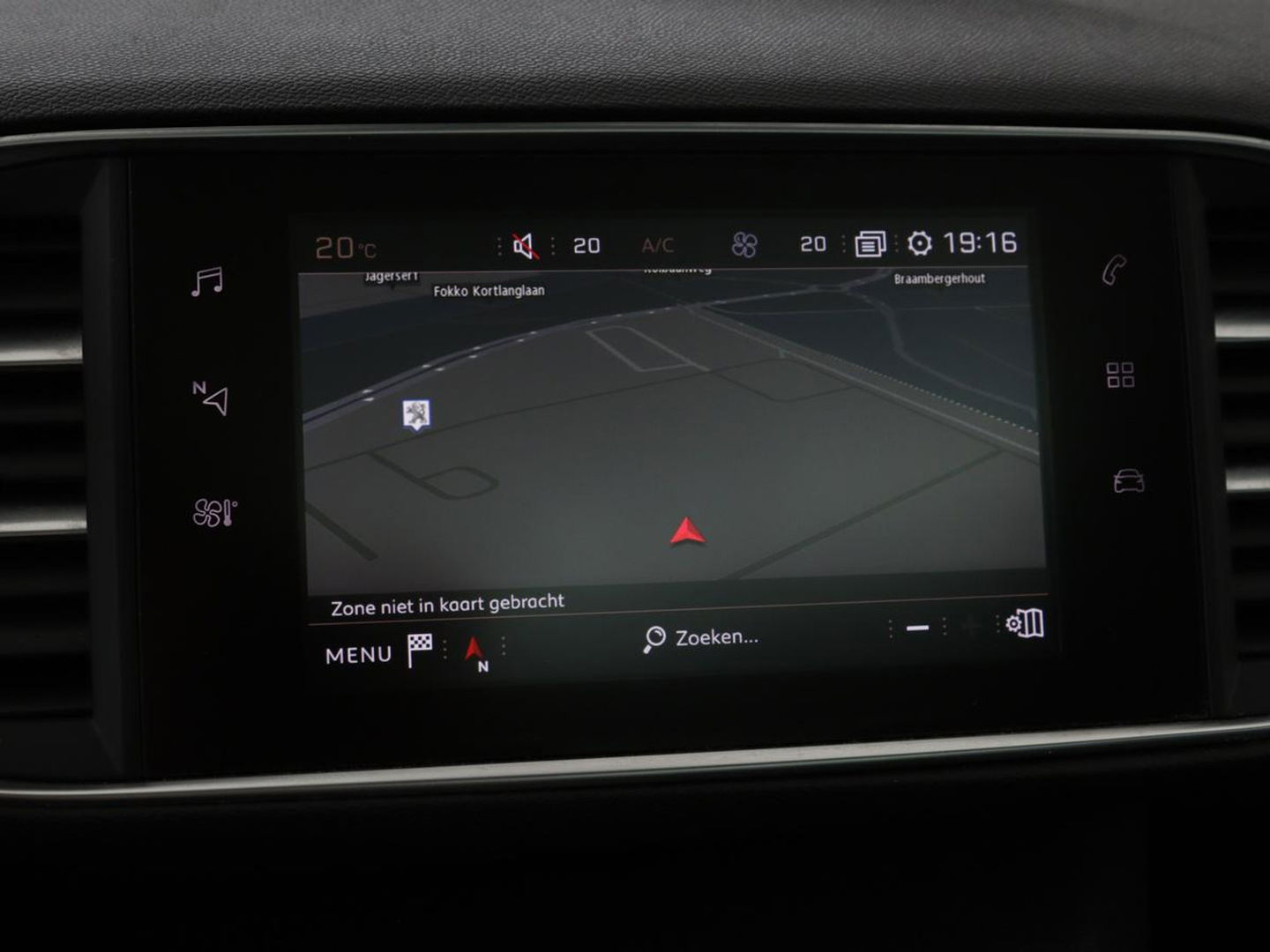 Peugeot 308 1.6 BlueHDI Executive | 1e eigenaar | Panoramadak | Carplay | Camera | Leder | Navigatie | DAB | Climate control | Cruise control