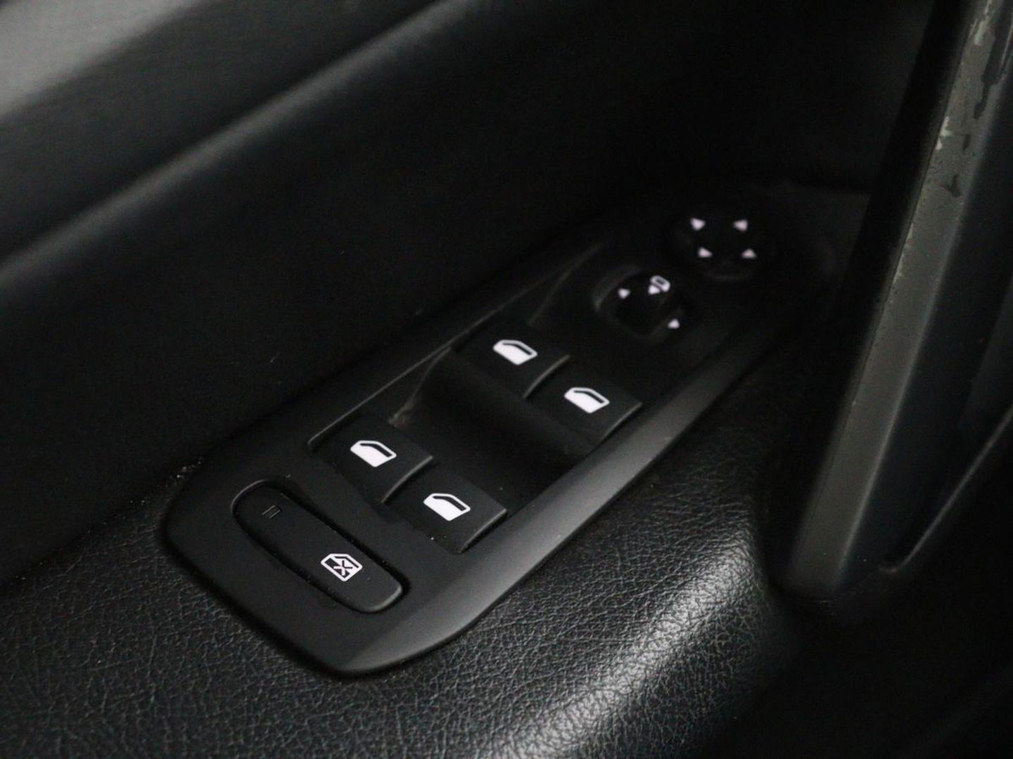 Peugeot 308 1.6 BlueHDI Executive | 1e eigenaar | Panoramadak | Carplay | Camera | Leder | Navigatie | DAB | Climate control | Cruise control