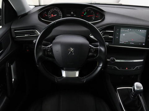 Peugeot 308 1.6 BlueHDI Executive | 1e eigenaar | Panoramadak | Carplay | Camera | Leder | Navigatie | DAB | Climate control | Cruise control
