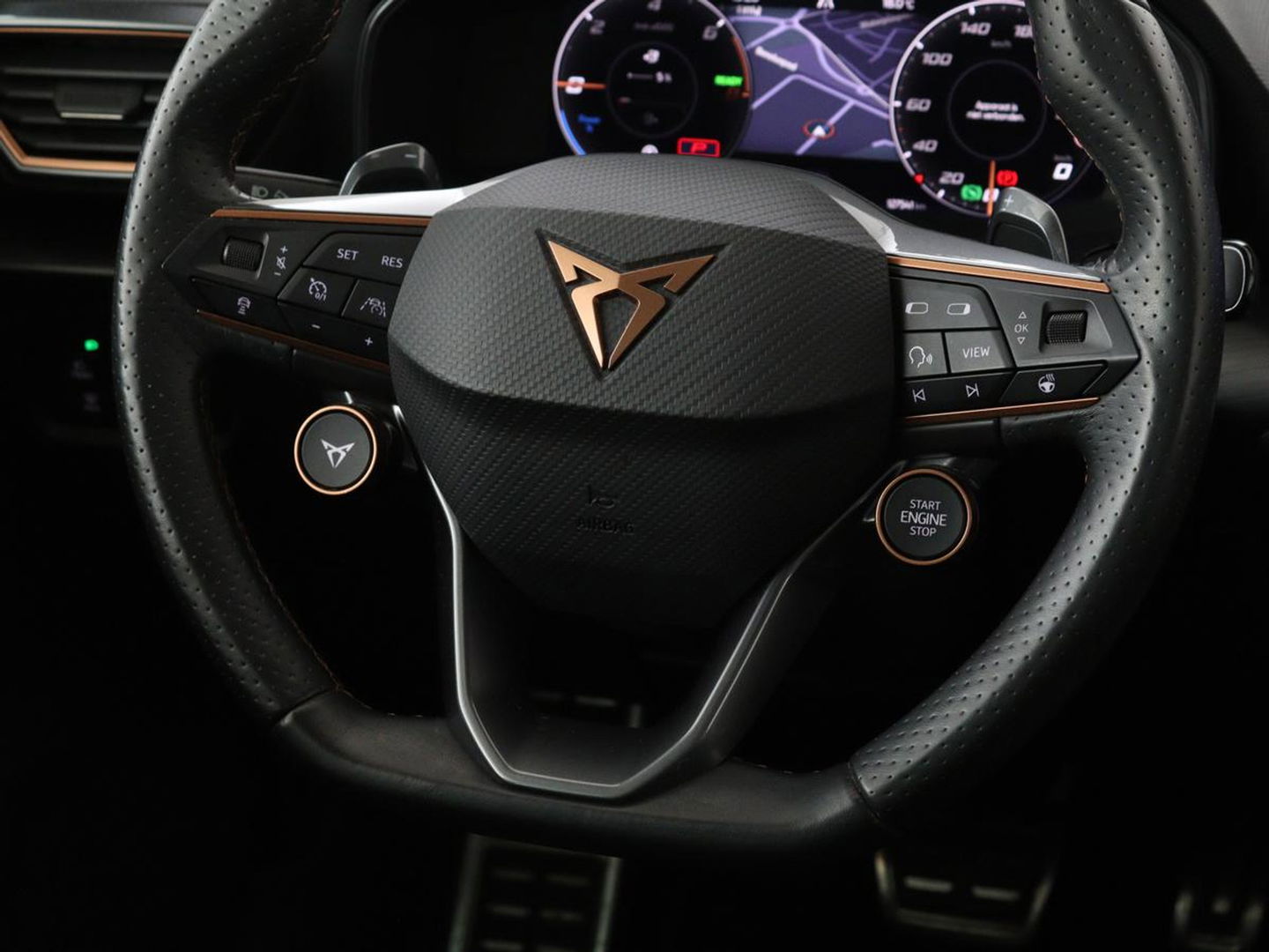 CUPRA Leon 1.4 e-Hybrid VZ Performance | Panoramadak | Stoel & stuurverwarming | Adaptive cruise | Carplay | Navigatie | Sportstoelen | Full LED | Keyless | PHEV
