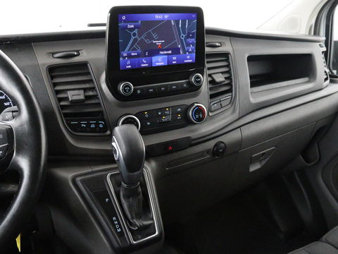 Ford Transit Custom 2.0 TDCI L1H1 Trend | Automaat | Trekhaak | Camera | Navigatie | Cruise control | Airco | Bluetooth | DAB