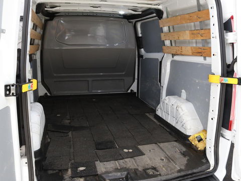 Ford Transit Custom 2.0 TDCI L1H1 Trend | Automaat | Trekhaak | Camera | Navigatie | Cruise control | Airco | Bluetooth | DAB