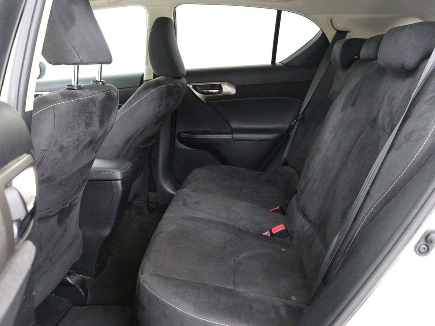 Lexus CT 200h 25th Edition | Stoelverwarming | Navigatie | Parkeerhulp | Climate control | Camera | Cruise control | Sportstoelen | Bluetooth