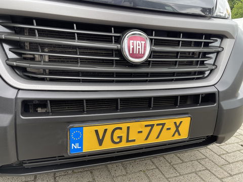 Fiat Ducato 35H 2.3 MultiJet 140pk L2H2 DC 6 persoons / vaste prijs rijklaar € 25.950 ex btw / lease vanaf € 424 / cruise en climate control / camera / trekhaak 3000 kg !