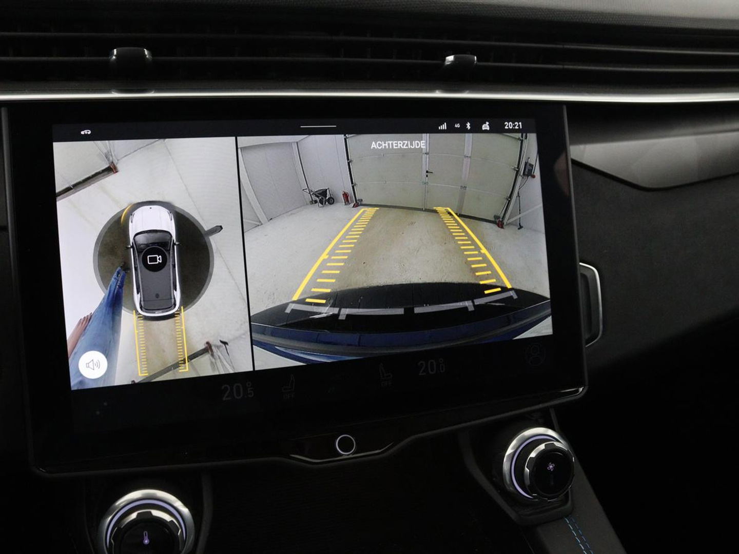 Lynk & Co 01 1.5 Plug In | Panoramadak | Infinity by Harman | 360 camera | Adaptive cruise | Stoelverwarming | Carplay | Memory | Full LED