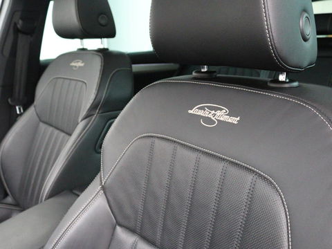 Škoda Superb 1.4 TSI iV Laurin & Klement | Panoramadak | Leder | Stoelventilatie | Adaptive cruise | Canton Sound | Memory | 360 camera | Trekhaak | Standkachel | Keyless | Virtual Cockpit | PHEV