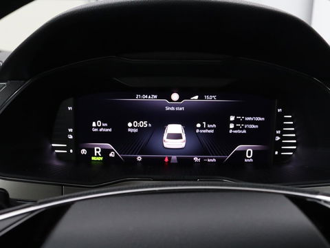 Škoda Superb 1.4 TSI iV Laurin & Klement | Panoramadak | Leder | Stoelventilatie | Adaptive cruise | Canton Sound | Memory | 360 camera | Trekhaak | Standkachel | Keyless | Virtual Cockpit | PHEV