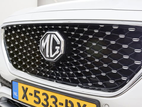 MG EHS 1.5 TGDI Luxury | Panoramadak | Trekhaak | Adaptive cruise | Leder | Carplay | Stoelverwarming | 360 camera | Navigatie | Full LED | Keyless