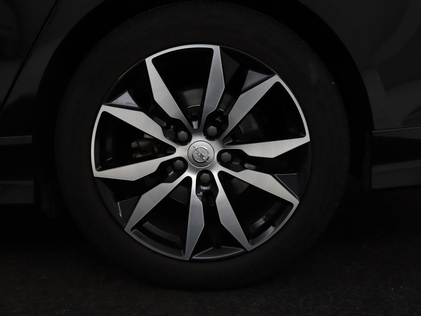 Opel Insignia 1.5 Turbo Innovation | Panoramadak | Stoelventilatie | Massage | OPC Line | Head-Up | 360 camera | Carplay | Matrix LED