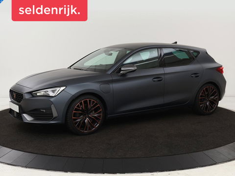 CUPRA Leon 1.4 e-Hybrid VZ | 245pk | Stuurverwarming | Navigatie | Sfeerverlichting | Full LED | Keyless | Sportstoelen | Magnetic Tech Matt | PHEV