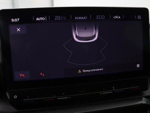 CUPRA Leon 1.4 e-Hybrid VZ | 245pk | Stuurverwarming | Navigatie | Sfeerverlichting | Full LED | Keyless | Sportstoelen | Magnetic Tech Matt | PHEV