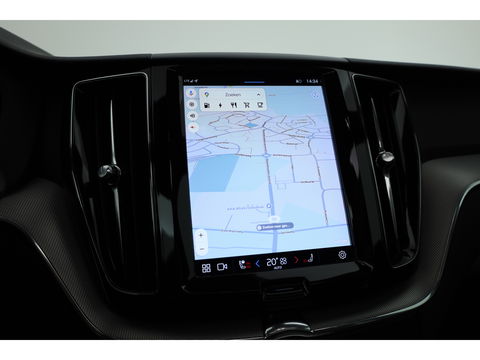 Volvo XC60 2.0 T6 T6 recharge r-design | Long Range | Pano-dak | Trekhaak | ACC |  H&K Audio |