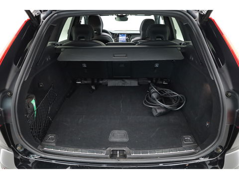 Volvo XC60 2.0 T6 T6 recharge r-design | Long Range | Pano-dak | Trekhaak | ACC |  H&K Audio |