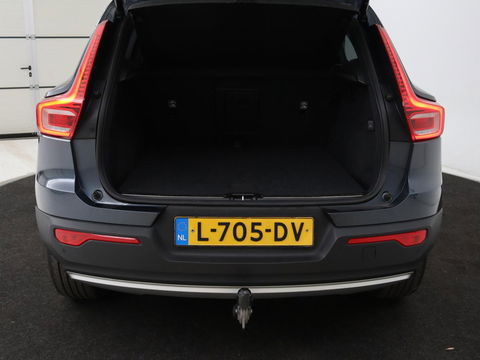 Volvo XC40 1.5 T5 Recharge Inscription | Panoramadak | Leder | Stoelverwarming | Trekhaak | Carplay | Adaptive cruise | Navigatie | Stuurverwarming | Full LED