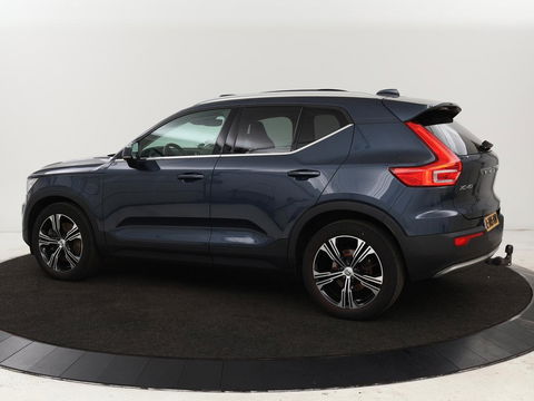 Volvo XC40 1.5 T5 Recharge Inscription | Panoramadak | Leder | Stoelverwarming | Trekhaak | Carplay | Adaptive cruise | Navigatie | Stuurverwarming | Full LED