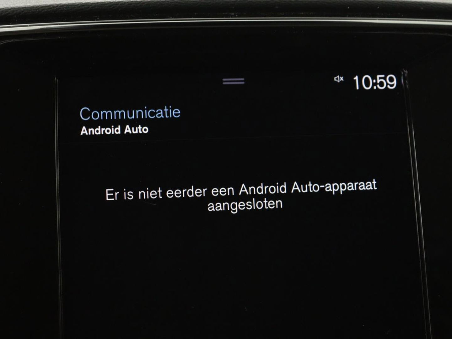 Volvo XC40 1.5 T5 Recharge Inscription | Panoramadak | Leder | Stoelverwarming | Trekhaak | Carplay | Adaptive cruise | Navigatie | Stuurverwarming | Full LED